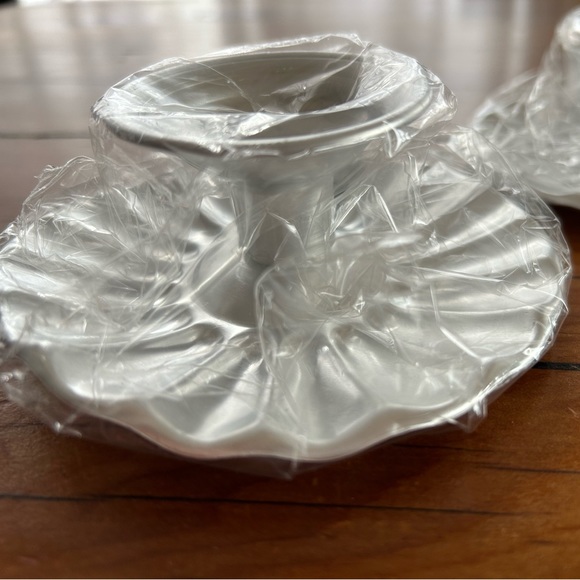 NWT Merci Paris set/2 aluminum silver scalloped taper candle holder - Picture 5 of 10